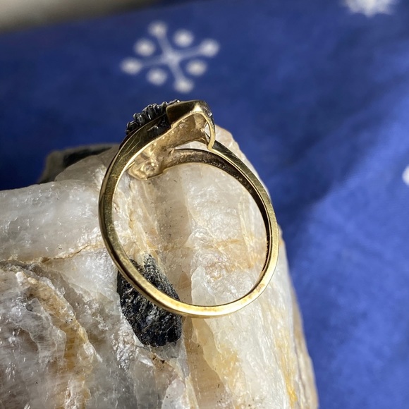 Two-Tone Gold & Diamond Decorative Cluster Ring - Picture 7 of 8